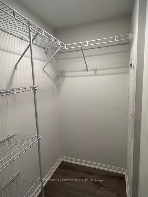 400 Adelaide Street E, Unit 1015 - Image 3