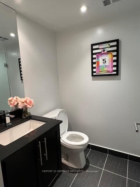 400 Adelaide Street E, Unit 1015 - Image 5