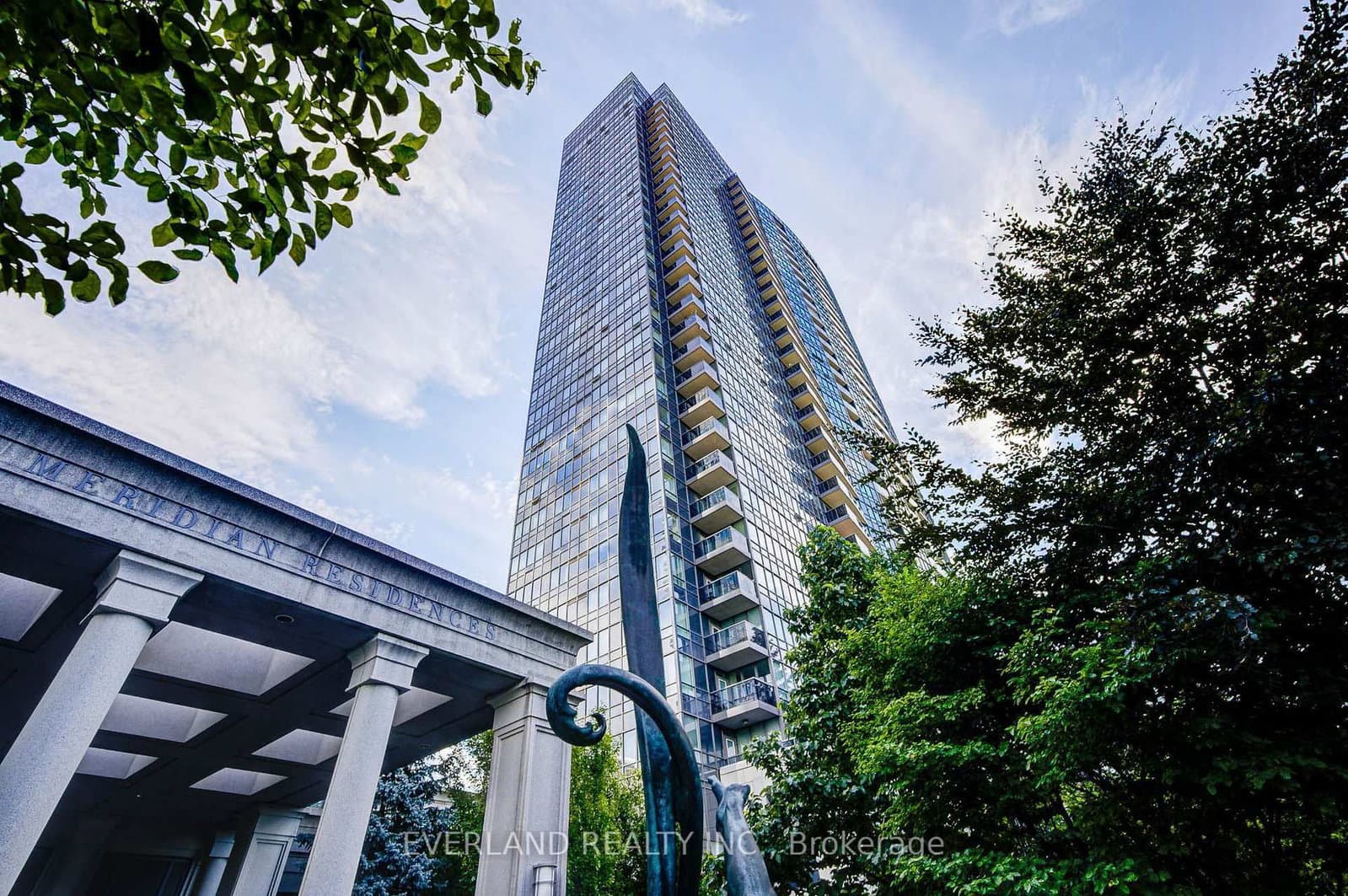 15 Greenview Avenue, Unit 707 - Image 2