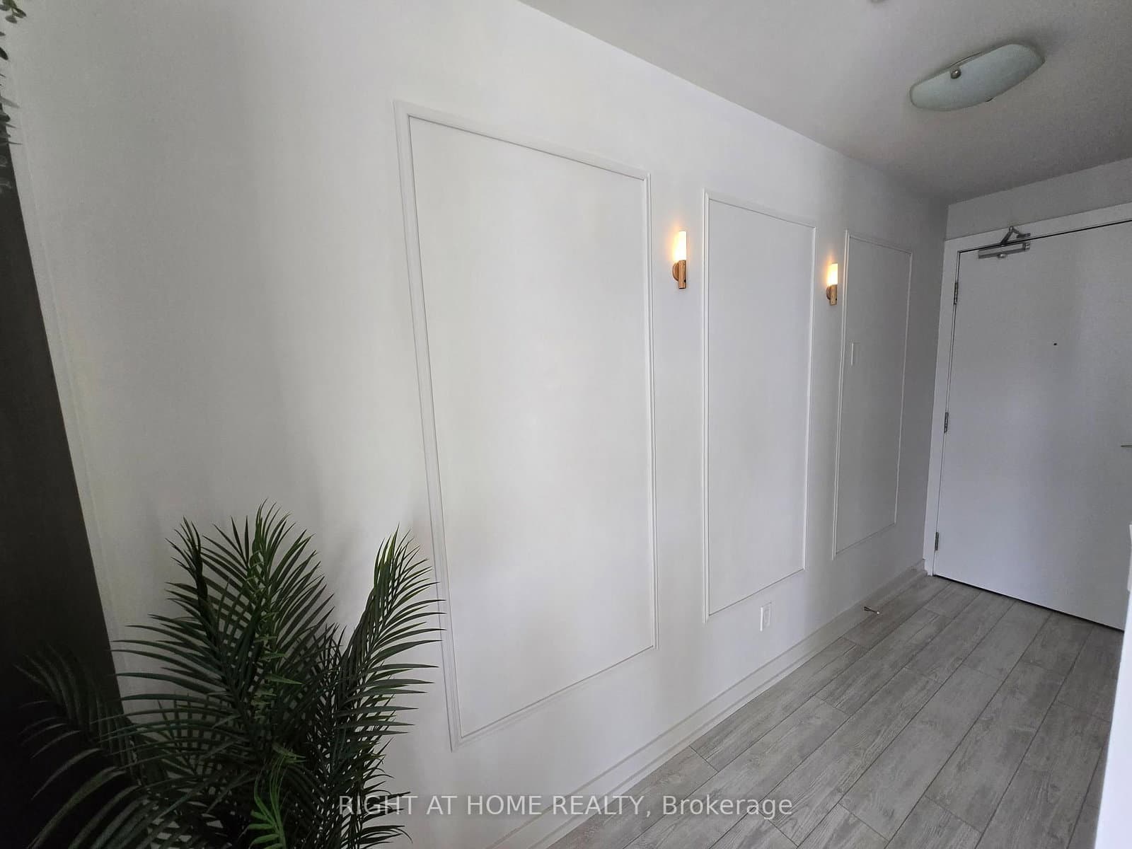 20 BRUYERES Mews, Unit 903 - Image 2
