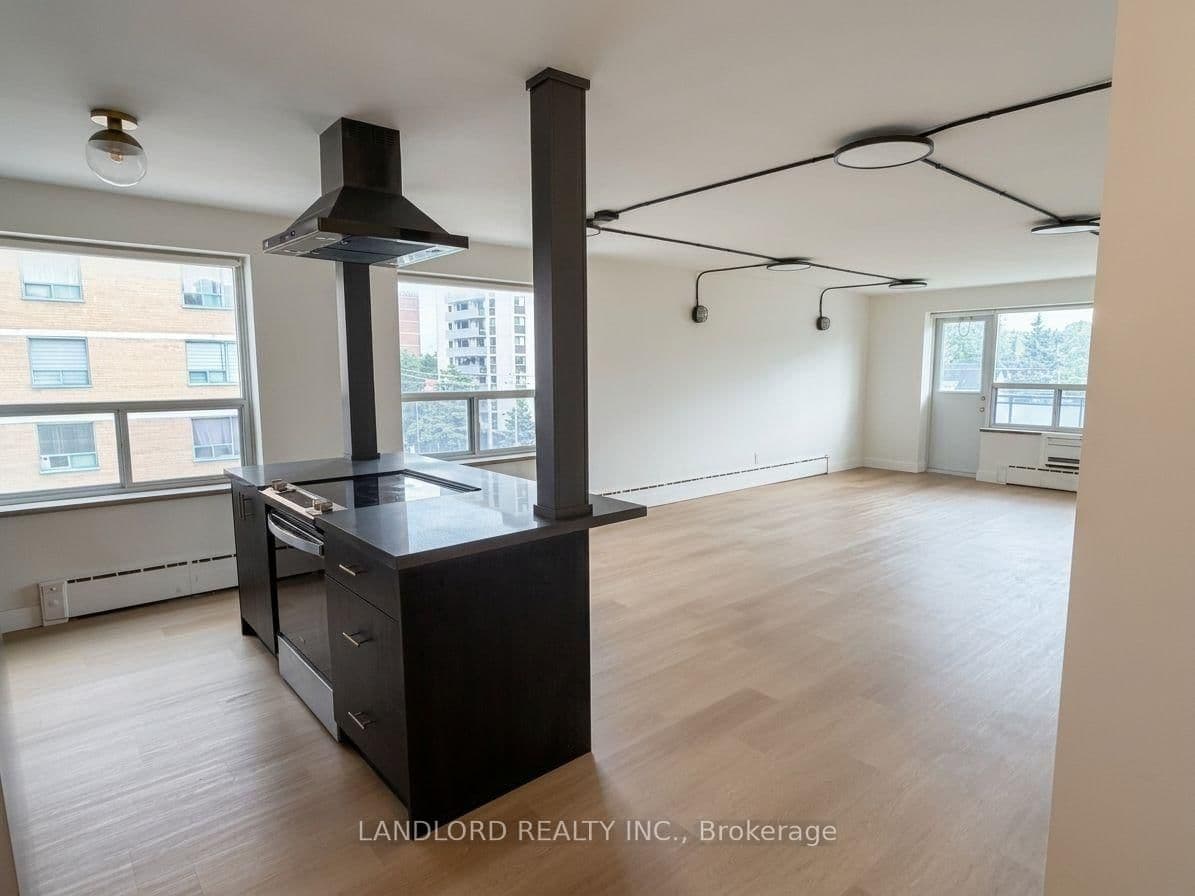 420 Eglinton Avenue E, Unit 402 - Image 1