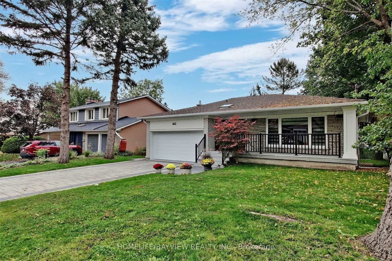 663 Conacher (lower) Drive - Image 2