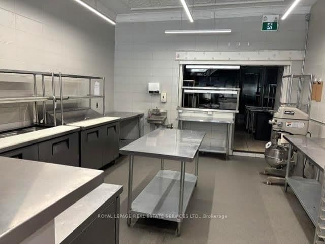 1112 Queen Street W - Image 5