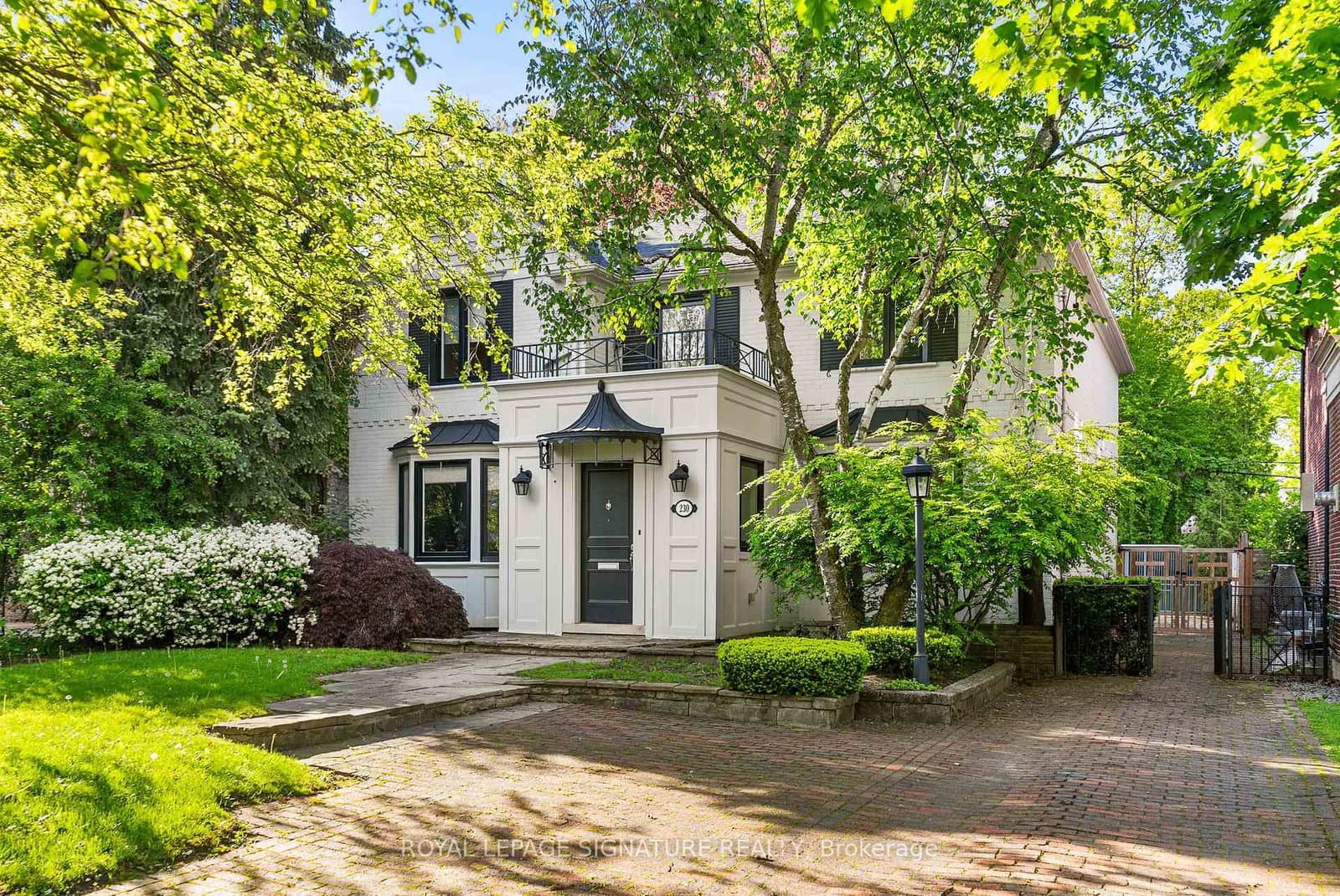 230 Strathallan Wood - Image 1