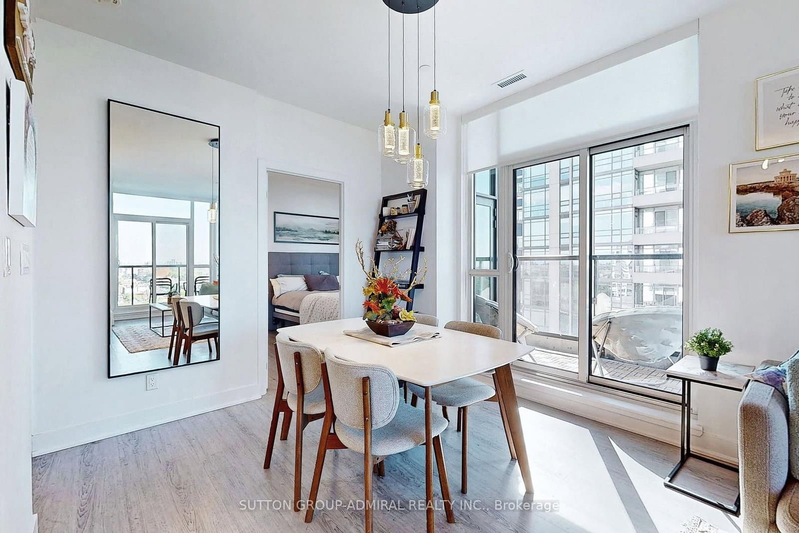 1486 Bathurst Street, Unit 907 - Image 4