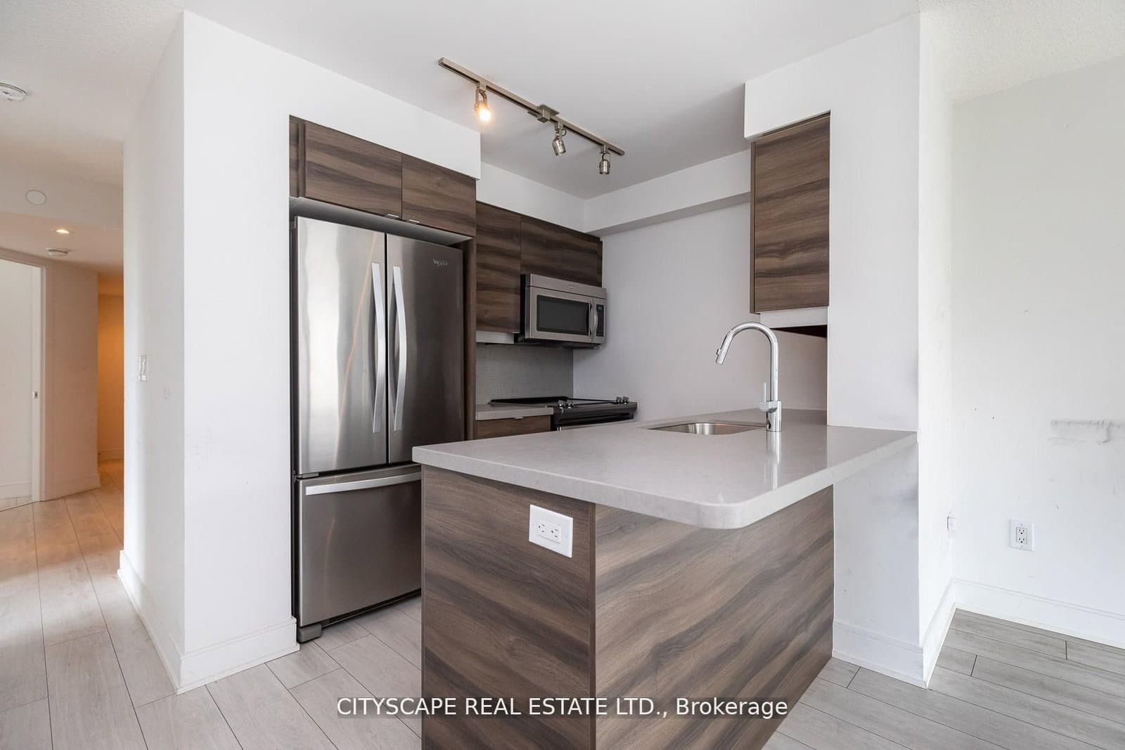 525 Adelaide Street W, Unit 315 - Image 2