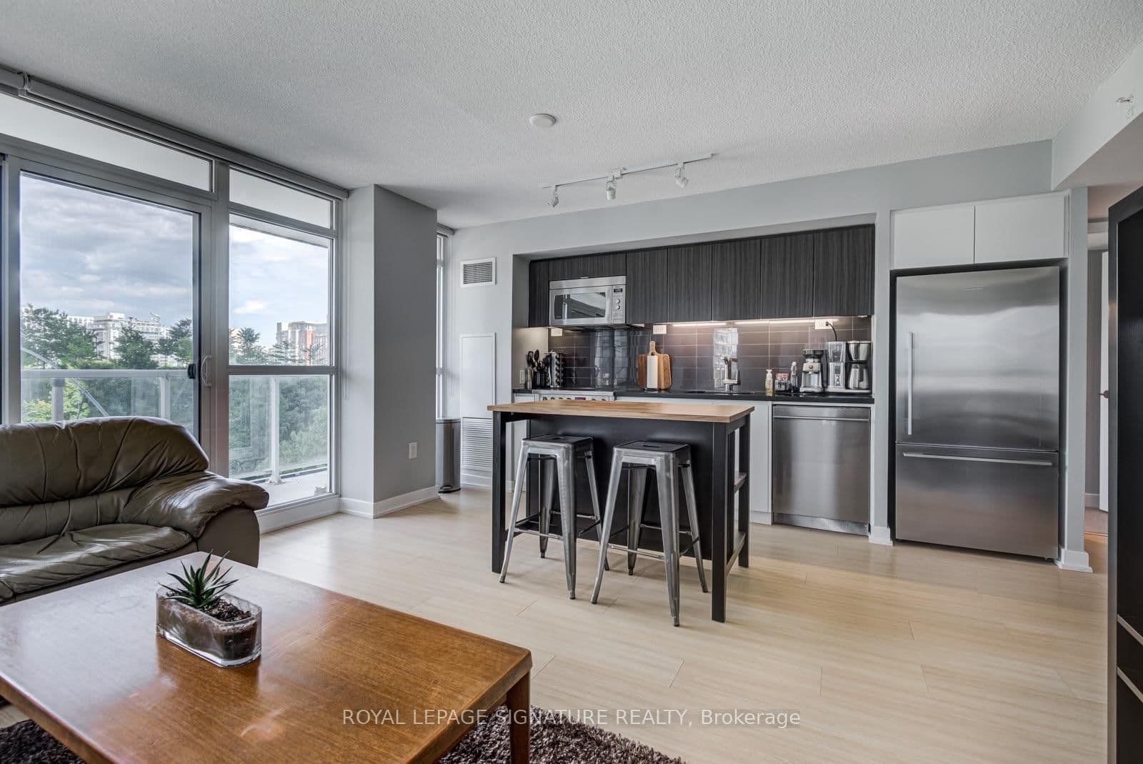 75 Queens Wharf Road, Unit 318 - Image 1