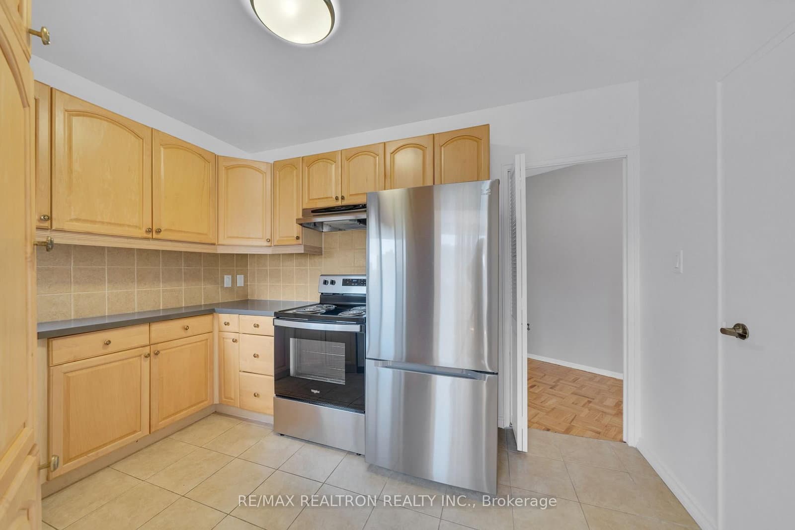 9 Deer Park Crescent, Unit 1501 - Image 4