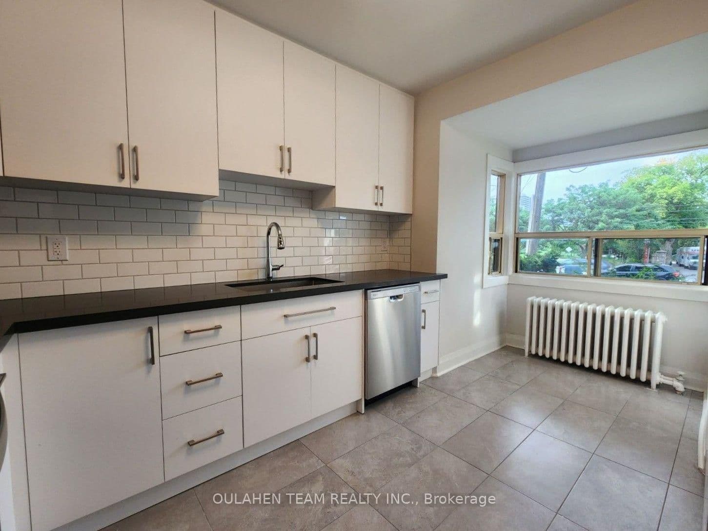 40 Finch Avenue W - Image 5