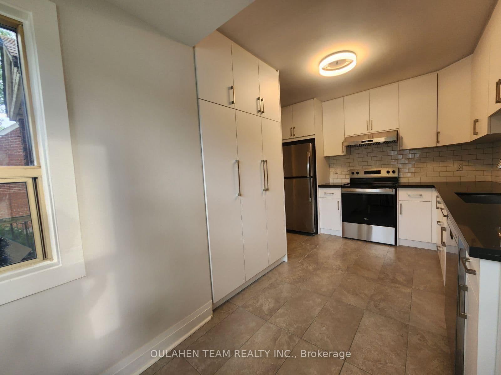 40 Finch Avenue W - Image 6