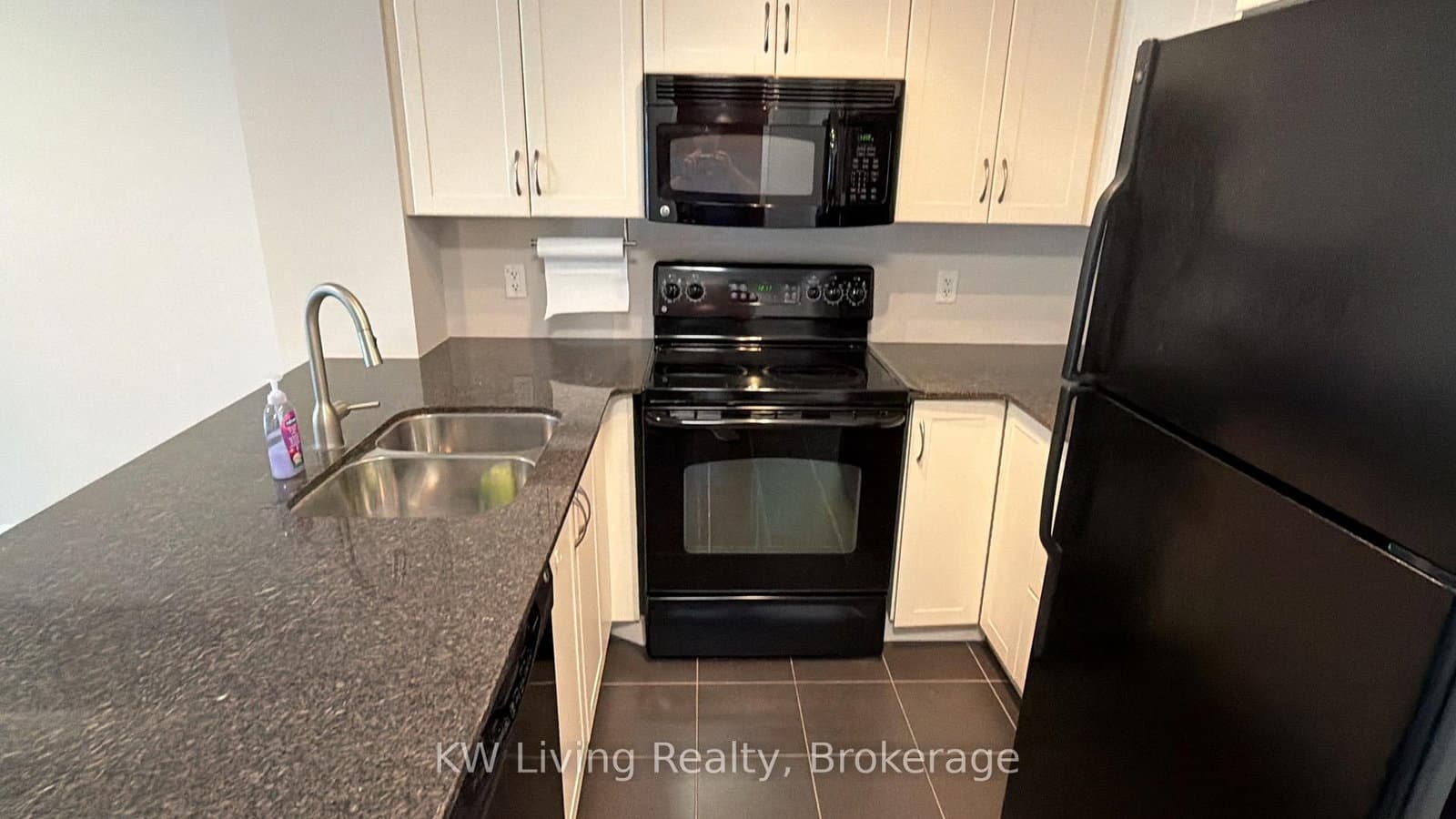 2181 Yonge Street, Unit 1112 - Image 4