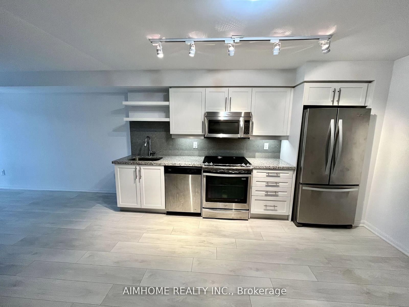 400 Adelaide Street E, Unit 305 - Image 3