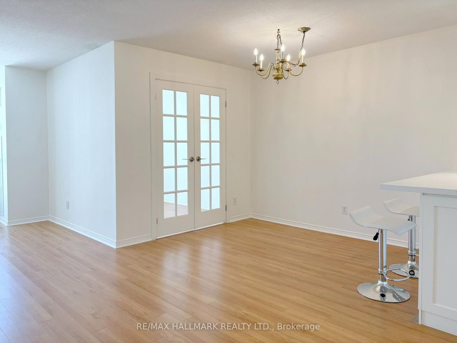 25 The Esplanade, Unit 3206 - Image 3