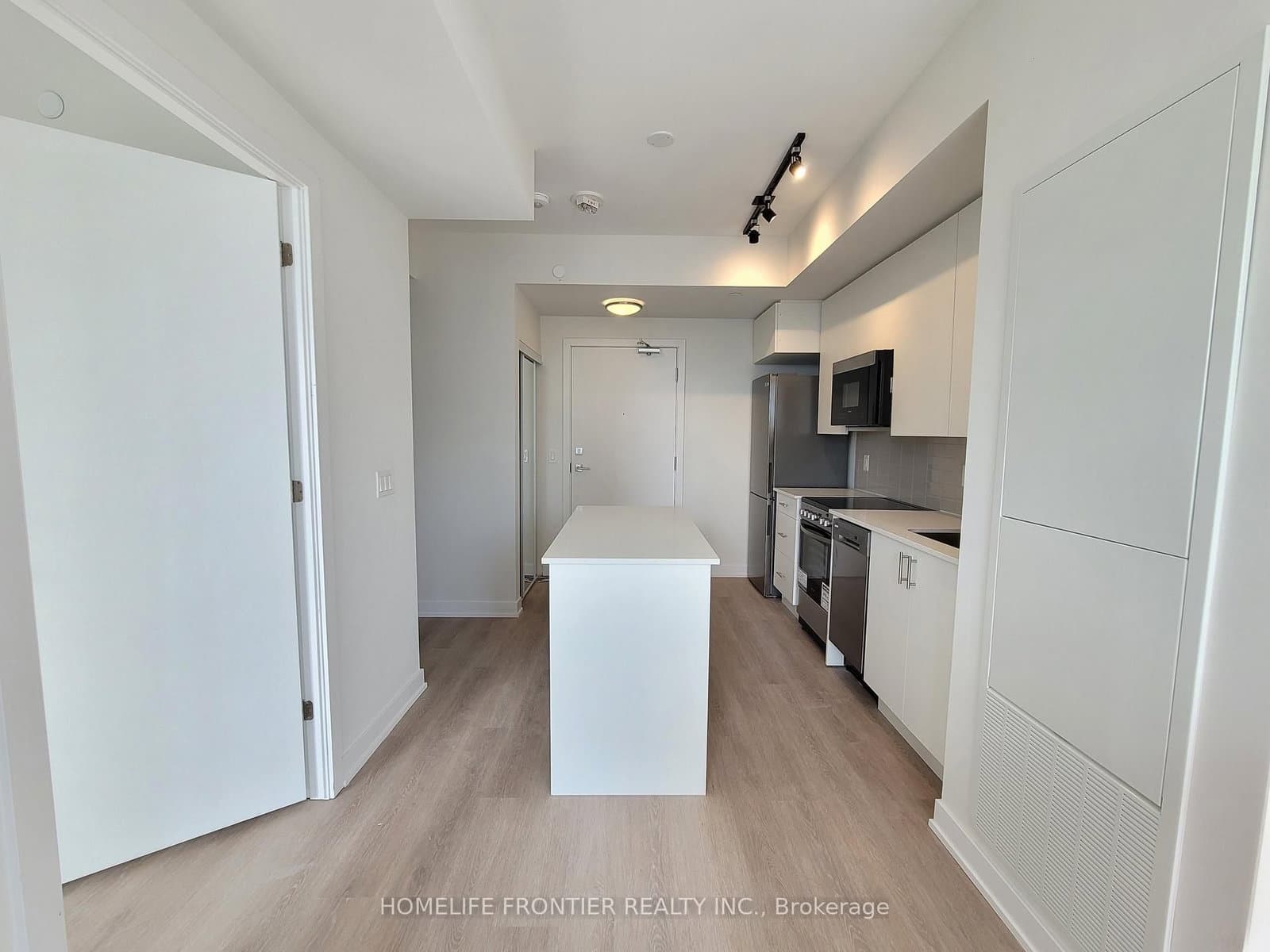 15 Ellerslie Avenue, Unit 2504 - Image 6
