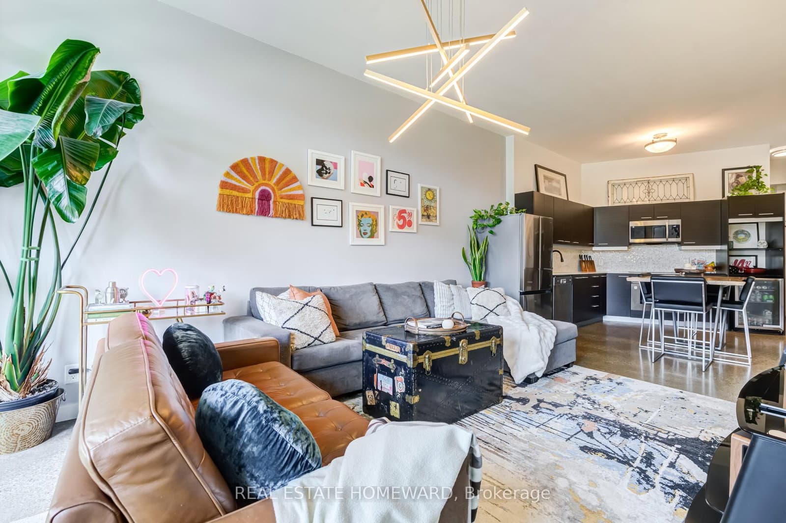 549 King Street E, Unit 310 - Image 3