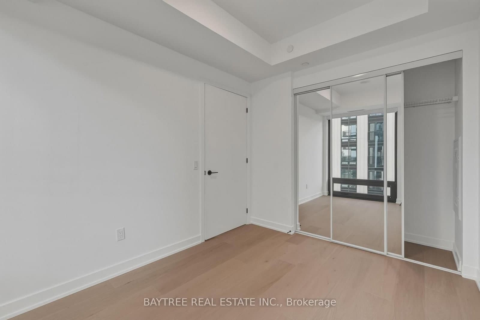 89 Montclair Avenue, Unit 1715 - Image 4