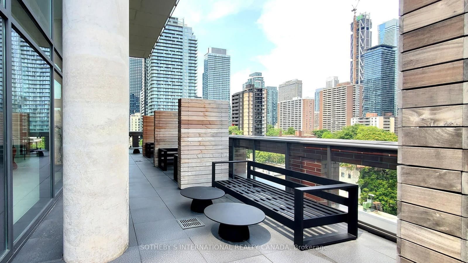 81 Wellesley Street E, Unit 305-Den - Image 5