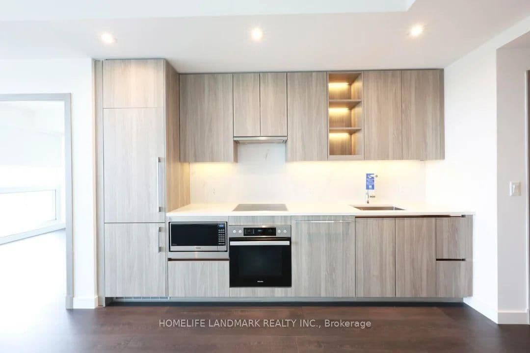 27 McMahon Drive, Unit 1111 - Image 1