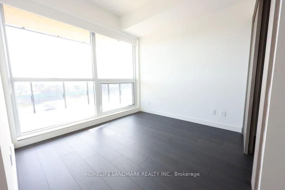 27 McMahon Drive, Unit 1111 - Image 5