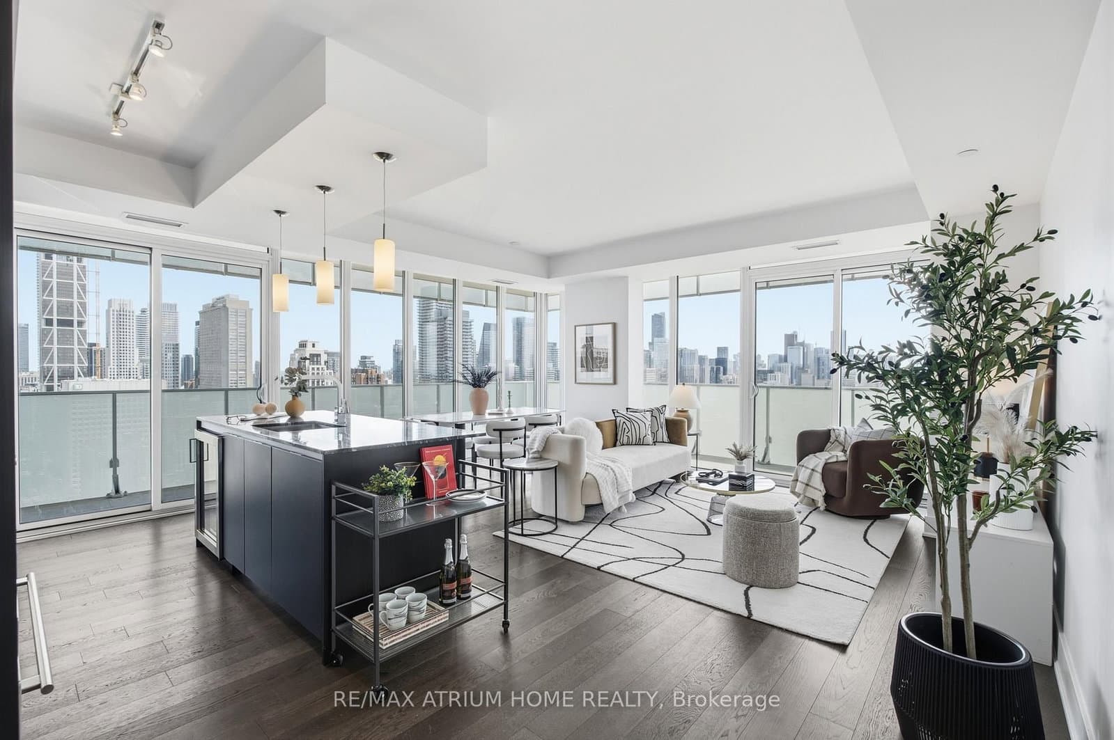 #3103 - 200 Bloor Street W