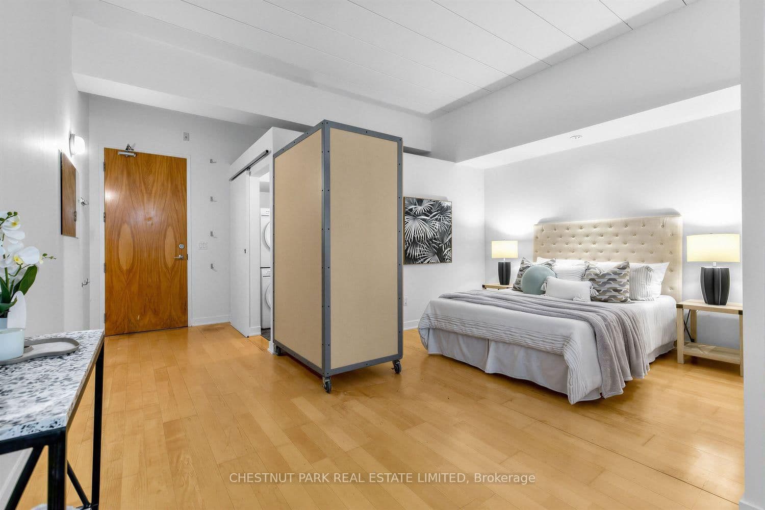 160 Baldwin Street, Unit 409 - Image 4