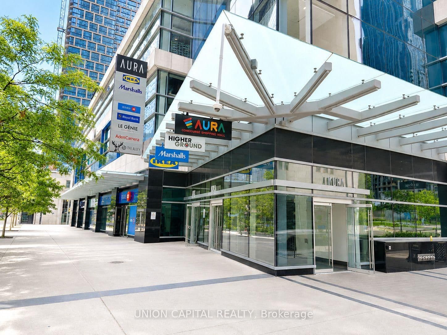 386 Yonge Street, Unit 4903 - Image 3