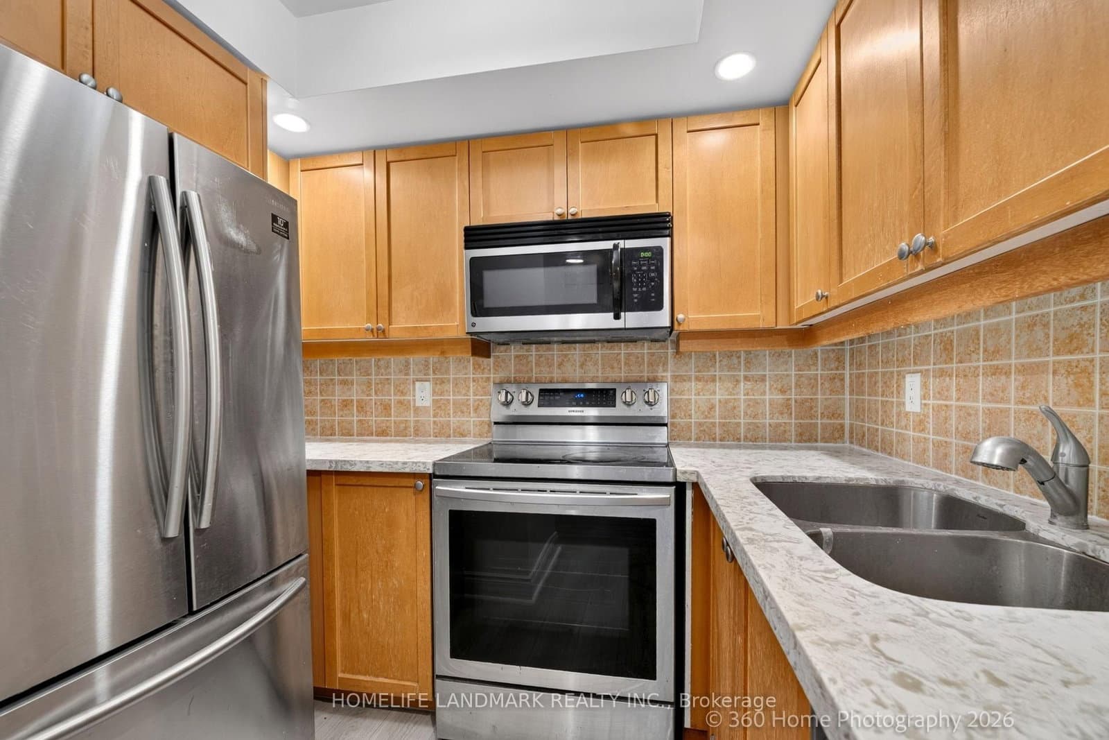 15 NORTHTOWN Way, Unit 829 - Image 6
