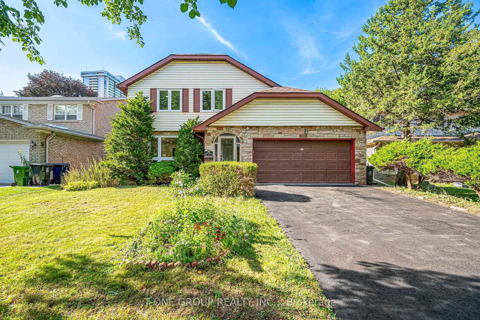 63 Hobart Drive - Image 1