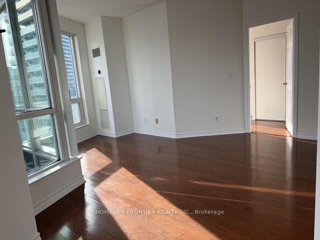 18 Holmes Avenue, Unit 1105 - Image 4