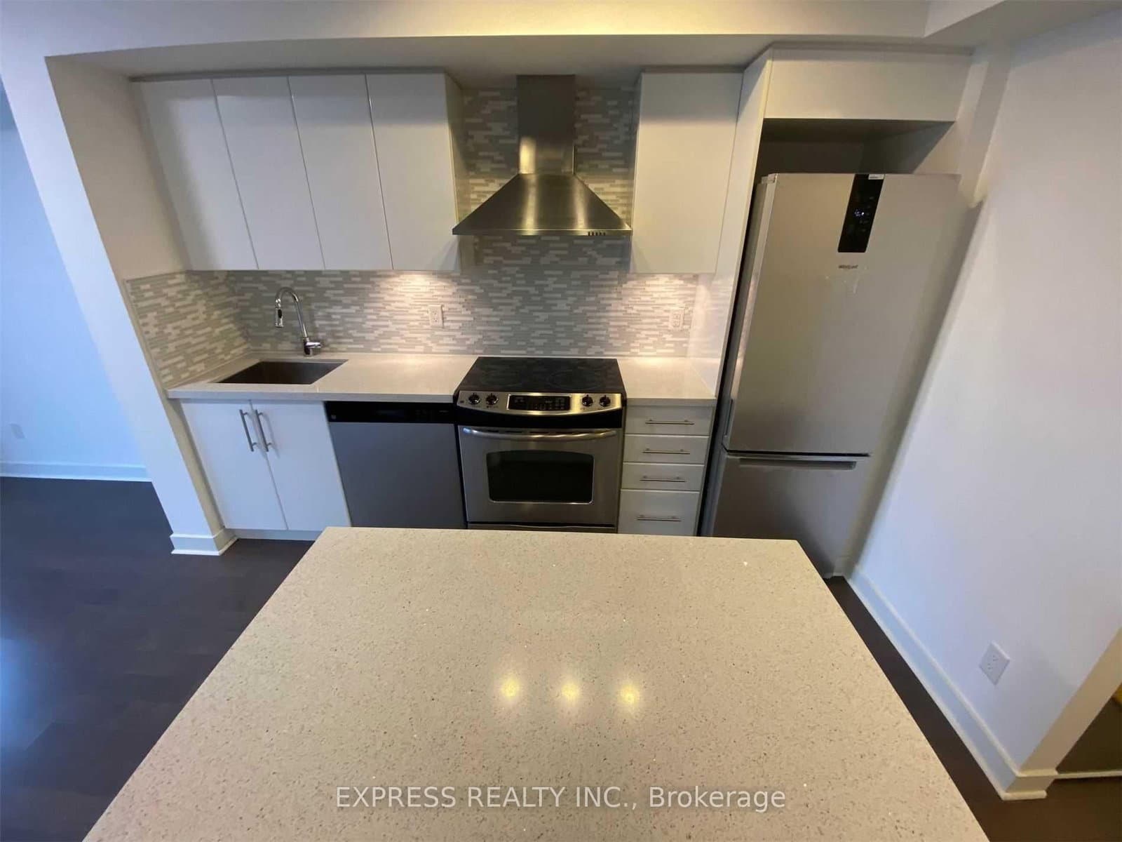 58 Orchard View Boulevard, Unit 1601 - Image 4