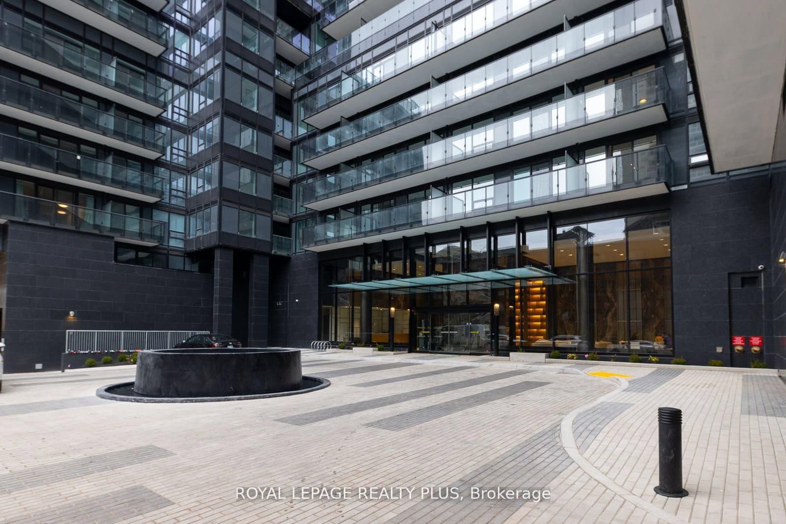 127 Broadway Avenue S, Unit 206S - Image 2