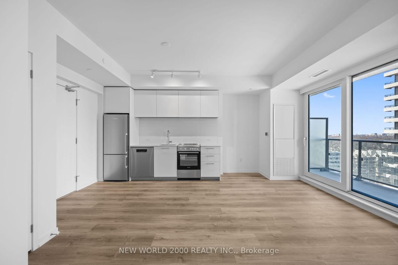 101 Roehampton Avenue, Unit 2513 - Image 6