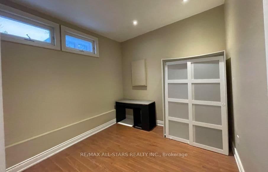 243 Lippincott Street - Image 6
