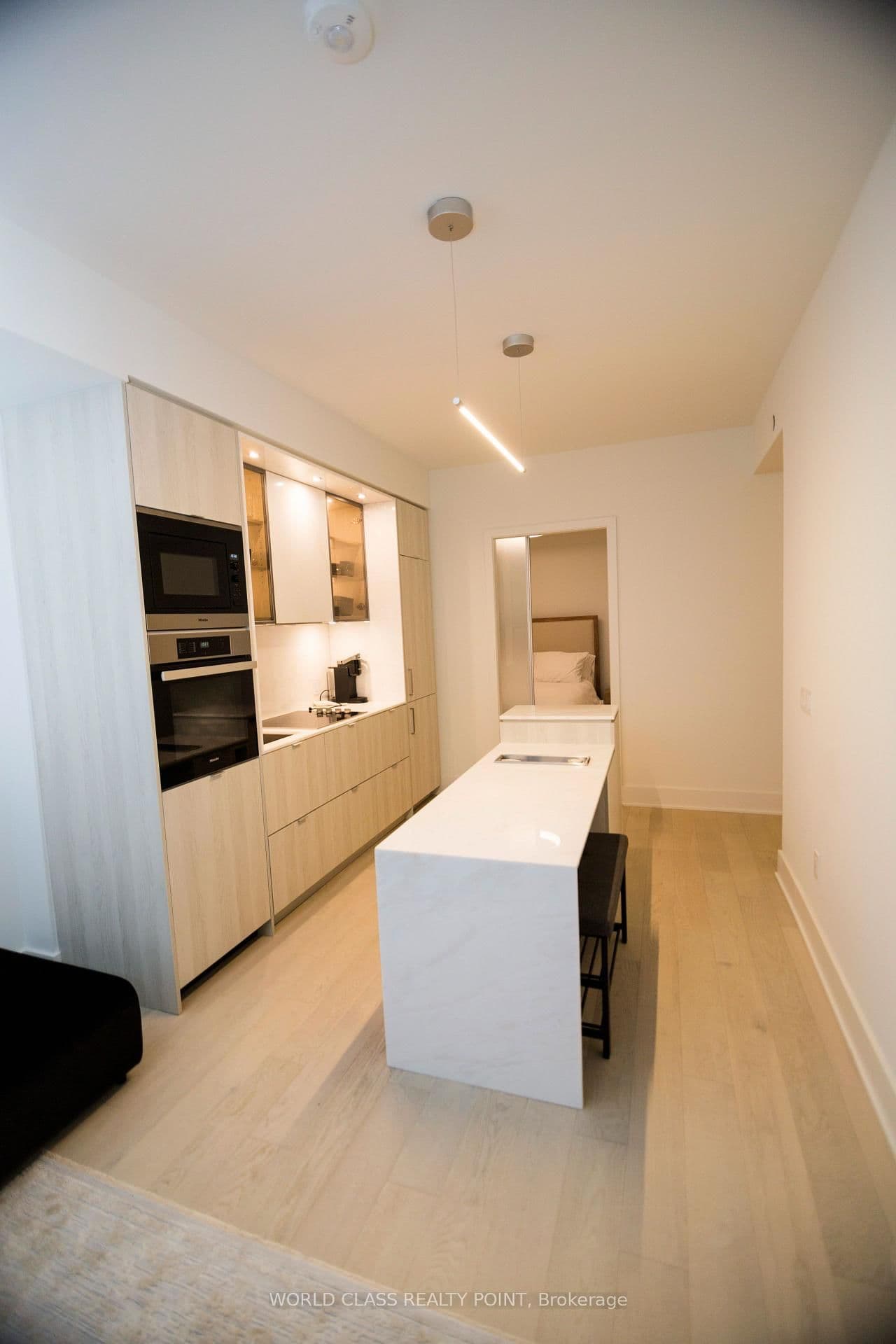11 Yorkville Avenue, Unit 1807 - Image 5