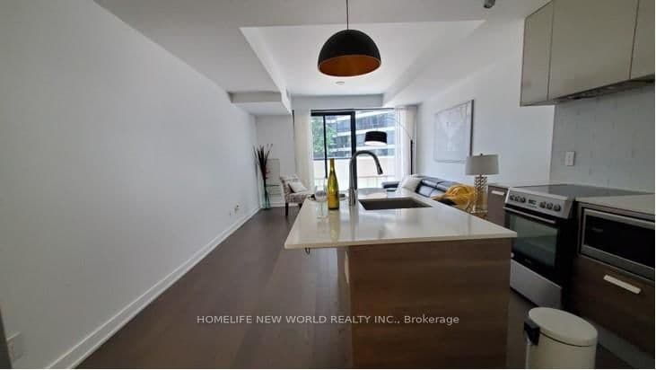 1001 Bay Street, Unit 302 - Image 2