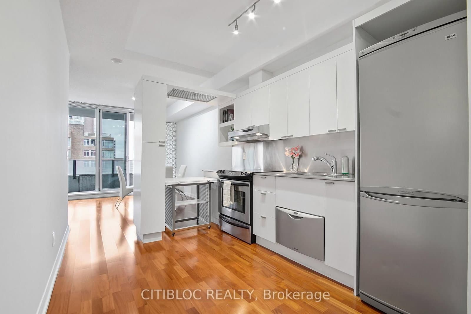 111 Elizabeth Street, Unit 1622 - Image 2