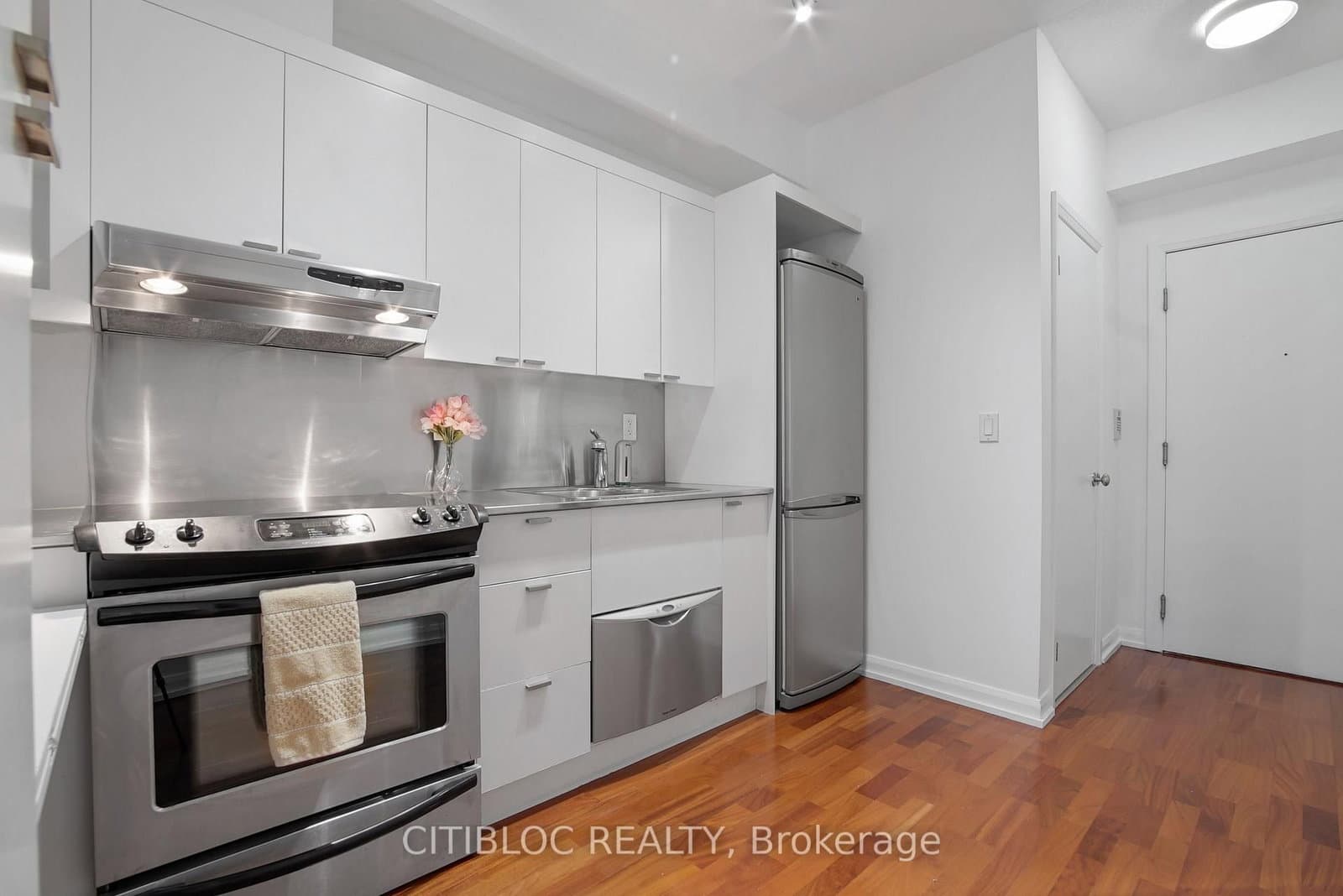 111 Elizabeth Street, Unit 1622 - Image 5