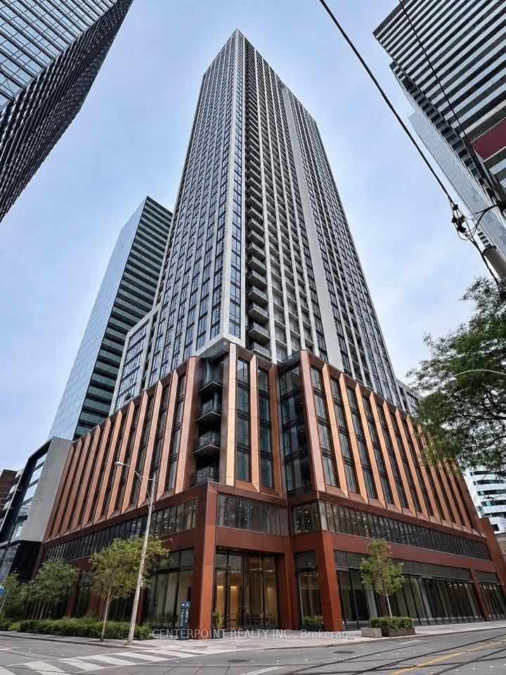 400 King Street W, Unit 1117 - Image 1