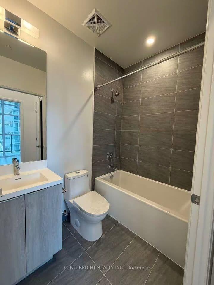 400 King Street W, Unit 1117 - Image 6