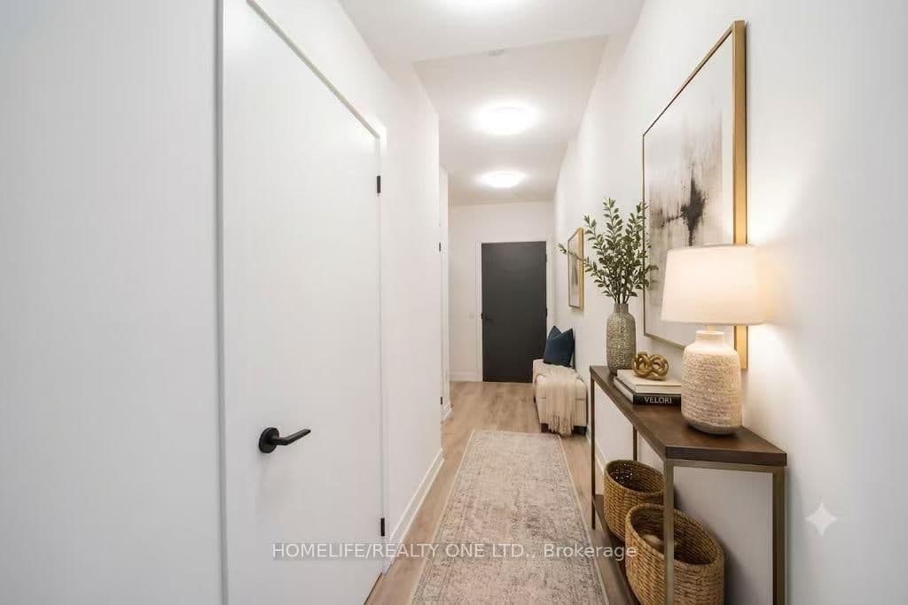 117 Broadway Avenue, Unit 1111 - Image 4