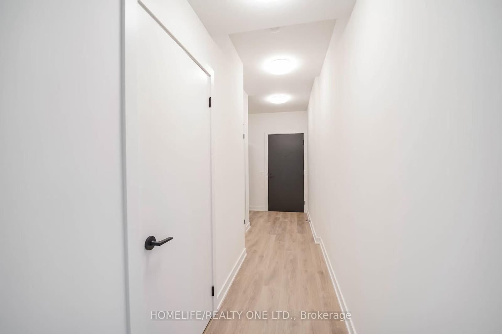 117 Broadway Avenue, Unit 1111 - Image 5