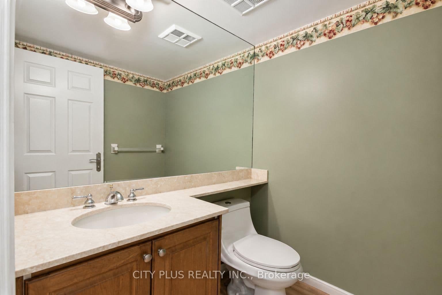 80 Harrison Garden Boulevard, Unit 1521 - Image 4