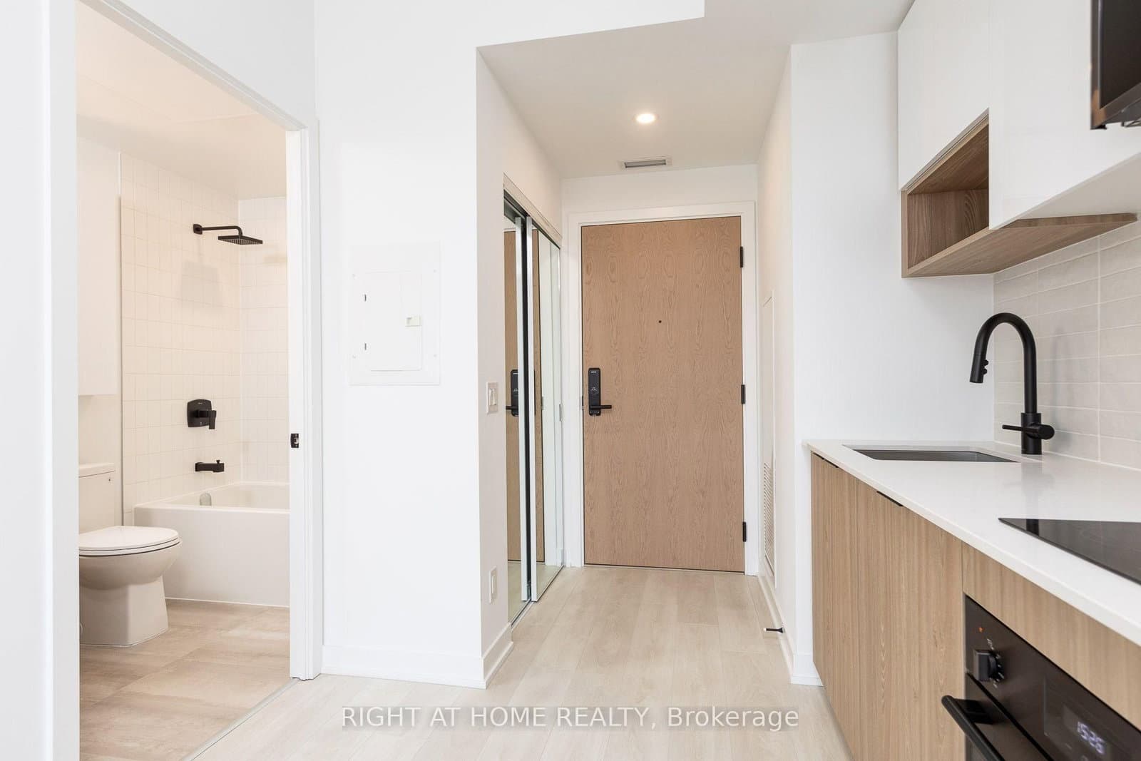 5 DEFRIES Street, Unit 2211 - Image 2