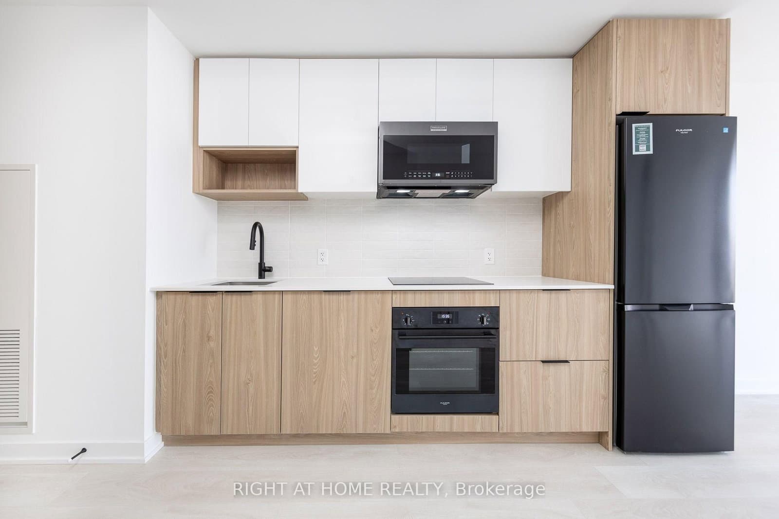 5 DEFRIES Street, Unit 2211 - Image 4