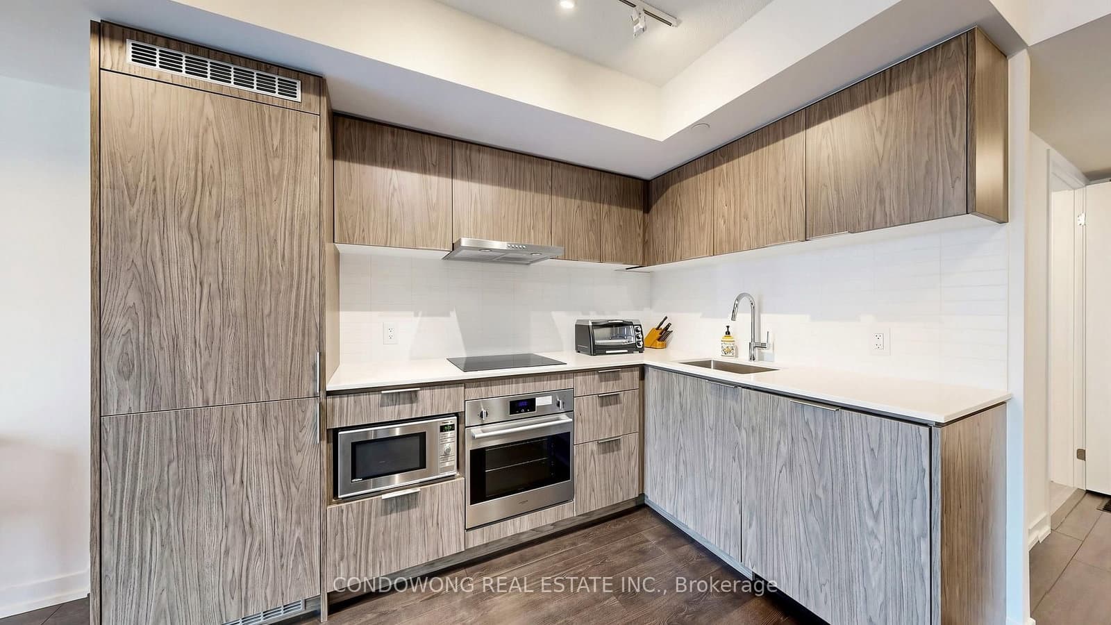 60 Shuter Street, Unit 616 - Image 3