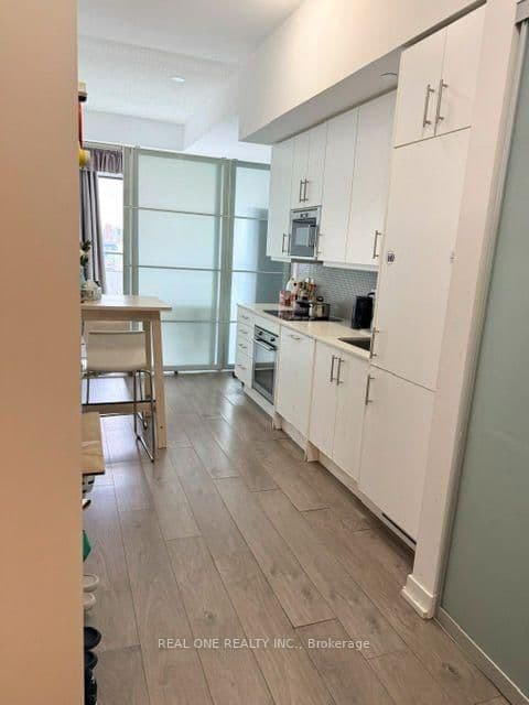 297 College Street, Unit 716 - Image 3