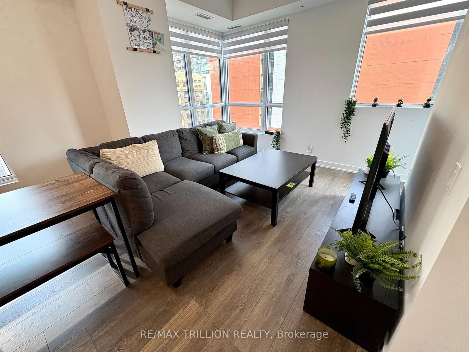 108 Peter Street, Unit 1016 - Image 5