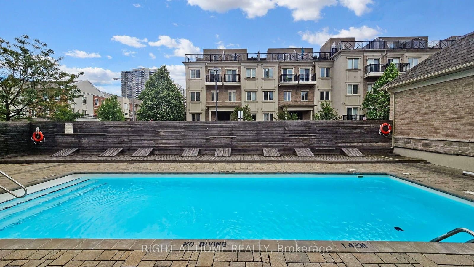 19 Coneflower Crescent, Unit 258 - Image 6