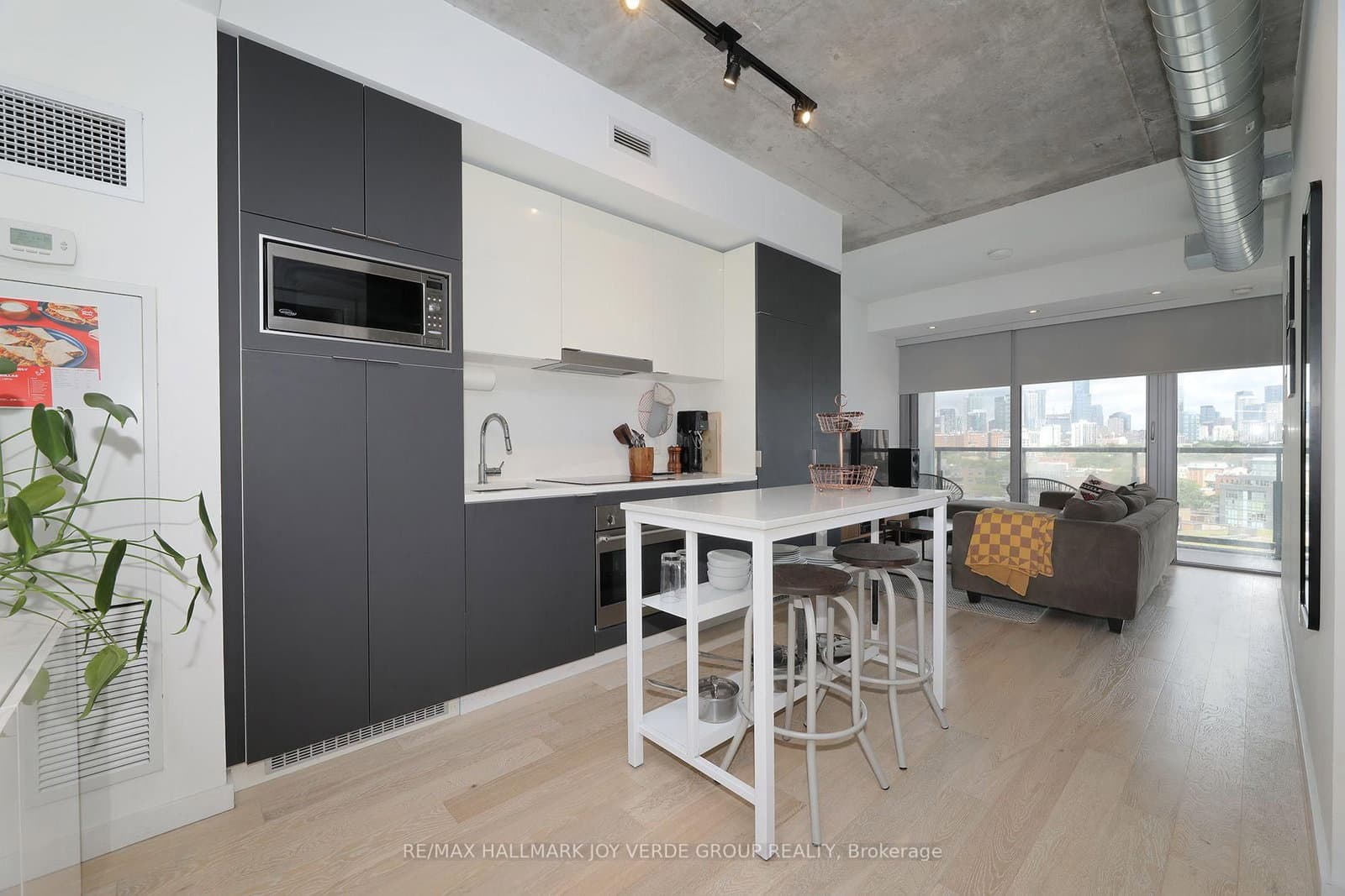 170 Bayview Avenue, Unit 1105 - Image 5
