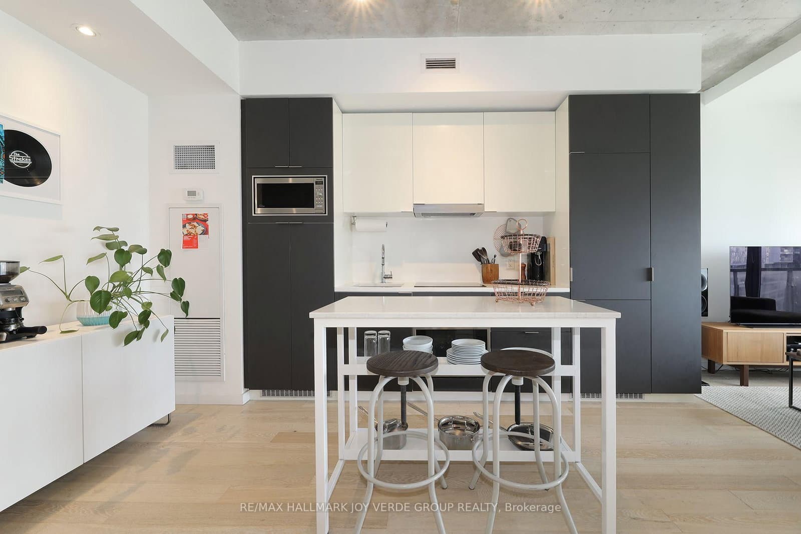 170 Bayview Avenue, Unit 1105 - Image 6